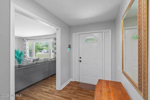 713 Decatur RD, Jacksonville, NC 28540