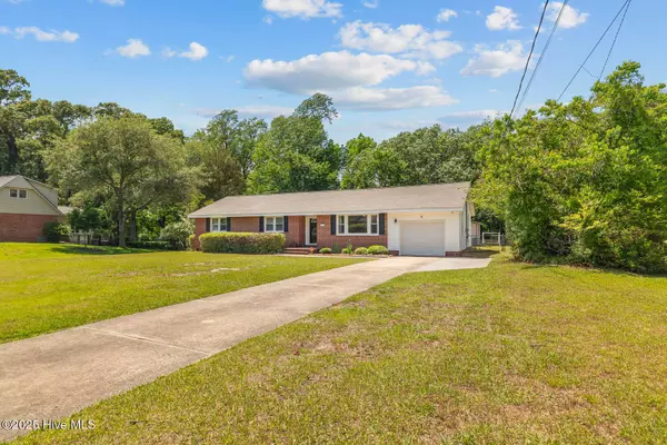 713 Decatur RD, Jacksonville, NC 28540