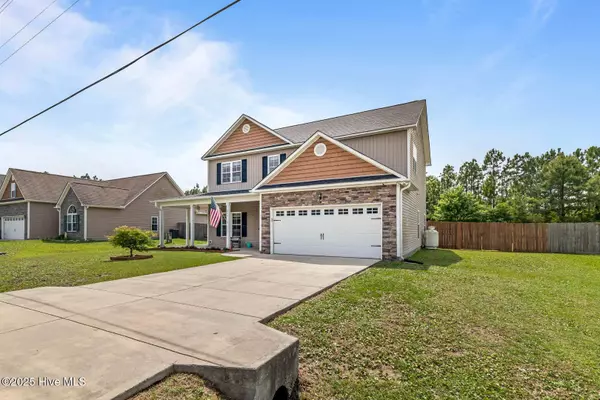 259 E Ivybridge DR, Hubert, NC 28539