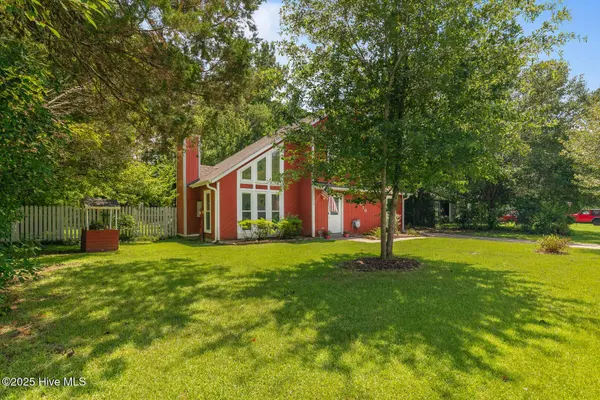 1010 Springdale DR, Jacksonville, NC 28540