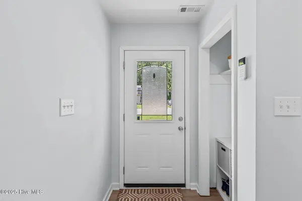 1010 Springdale DR, Jacksonville, NC 28540