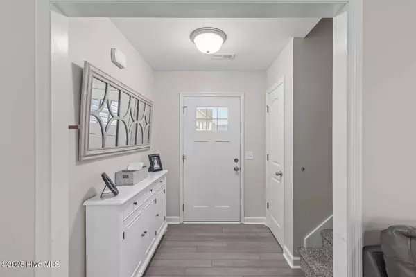 515 New Hanover TRL, Jacksonville, NC 28546