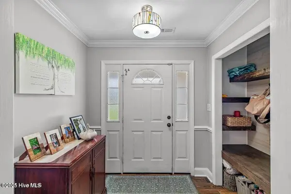 912 Morganser DR, Swansboro, NC 28584