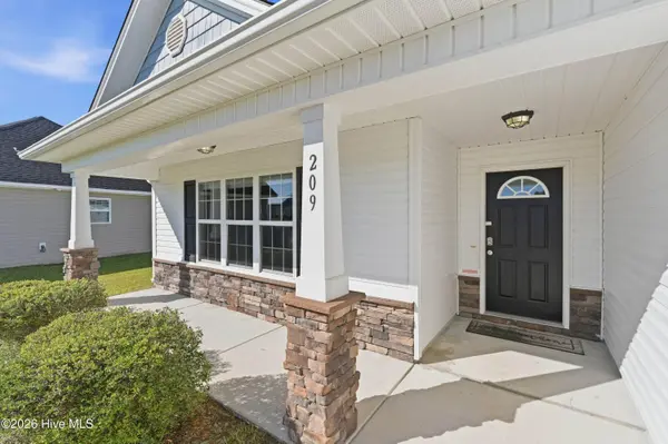209 Imperial LN, Jacksonville, NC 28546