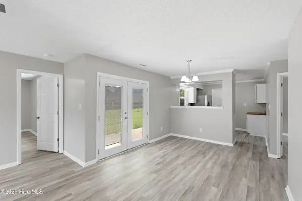 104 Hearthstone CT, Jacksonville, NC 28546