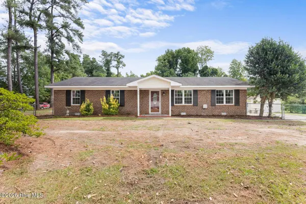 104 Howell DR, Jacksonville, NC 28540