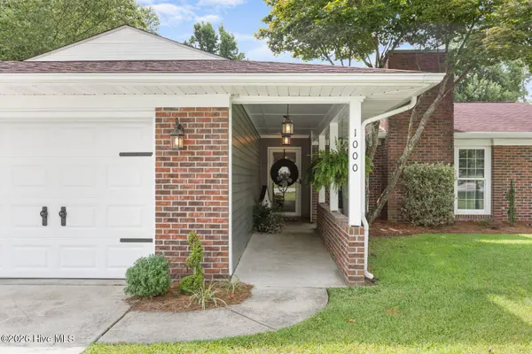 1000 Foscue DR, Jacksonville, NC 28540