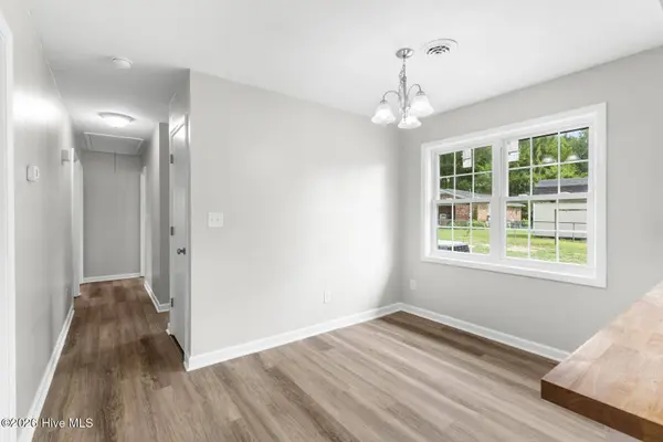 104 Howell DR, Jacksonville, NC 28540