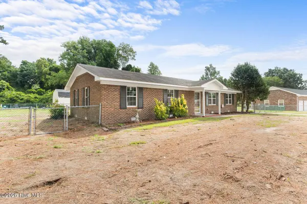 104 Howell DR, Jacksonville, NC 28540