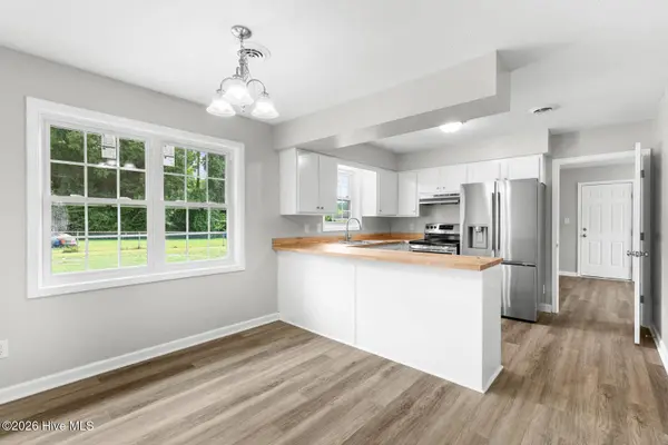 104 Howell DR, Jacksonville, NC 28540