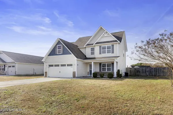 405 Duncan DR S, Richlands, NC 28574