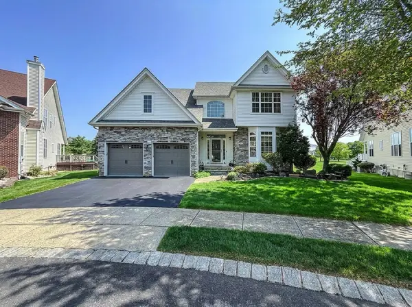 16 Tryall Blvd, Monroe Twp, NJ 08831-5142