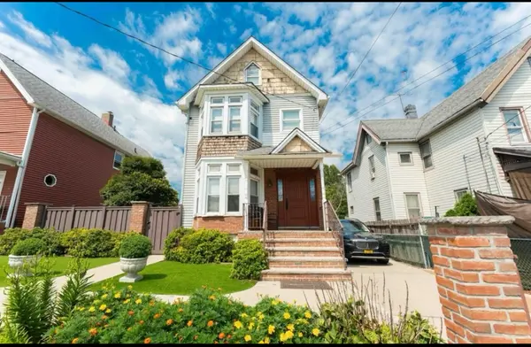 106 Mersereau Ave, Staten Island, NY 10303-2029