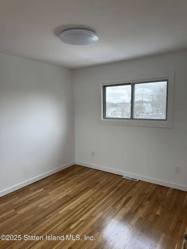 640 Leverett AVE, Staten Island, NY 10308