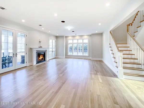 859 Lamont AVE, Staten Island, NY 10309