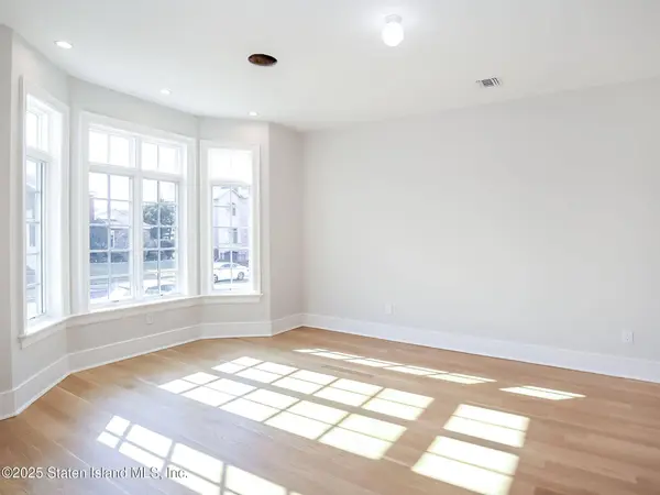 859 Lamont AVE, Staten Island, NY 10309