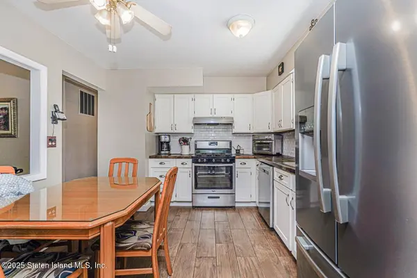 4396 Hylan BLVD, Staten Island, NY 10312