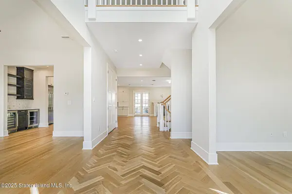 859 Lamont AVE, Staten Island, NY 10309