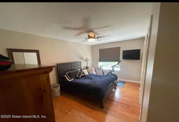 892 Armstrong AVE #2-1, Staten Island, NY 10308