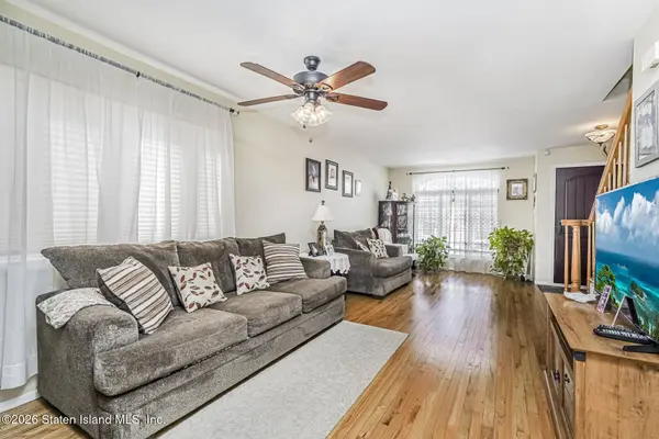 46 Pitney AVE, Staten Island, NY 10309