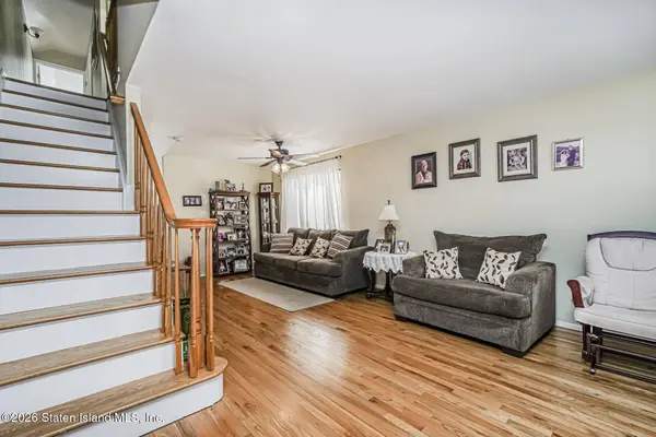 46 Pitney AVE, Staten Island, NY 10309