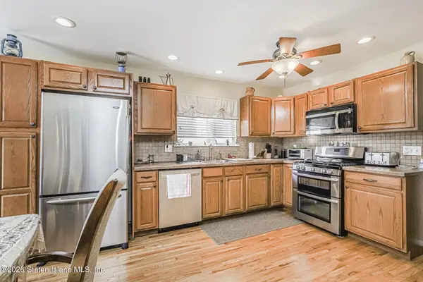 46 Pitney AVE, Staten Island, NY 10309