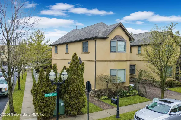 53 Dockside LN, Staten Island, NY 10308