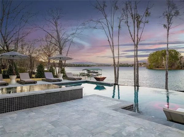 313 Willow Oak CT, Seneca, SC 29672