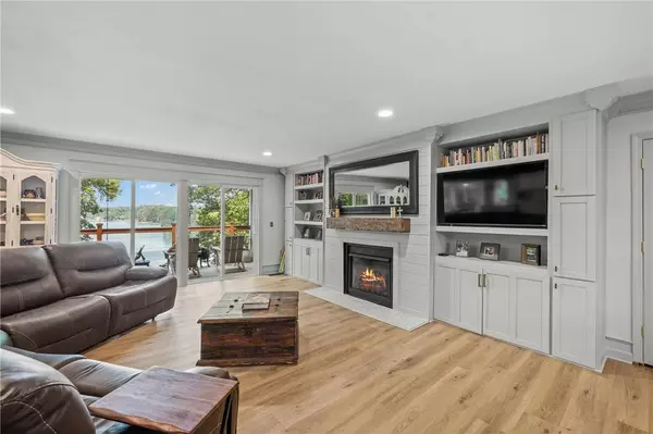 101 Westchester CIR, Seneca, SC 29672