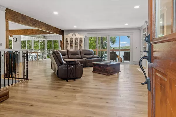 101 Westchester CIR, Seneca, SC 29672