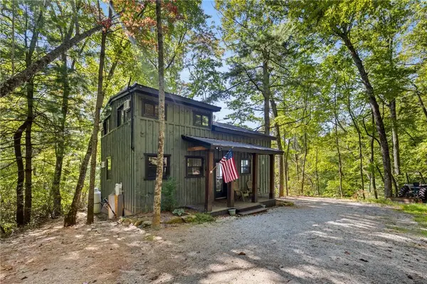 548 Black Rock Mountain Pkwy, Clayton, GA 30525