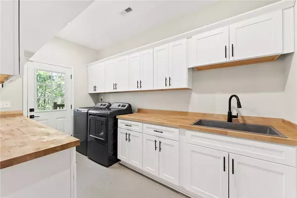 150 Smith Motors RD, Belton, SC 29627