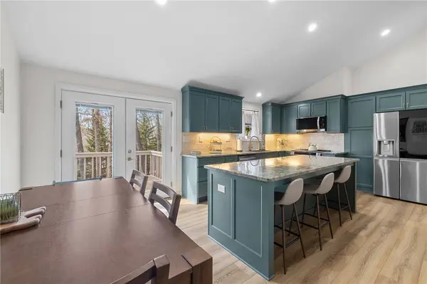 111 Shorecrest DR, Seneca, SC 29672