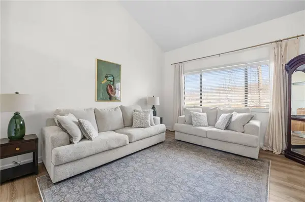 111 Shorecrest DR, Seneca, SC 29672