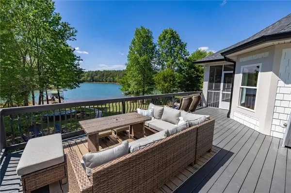 166 S Oak Pointe DR, Seneca, SC 29672