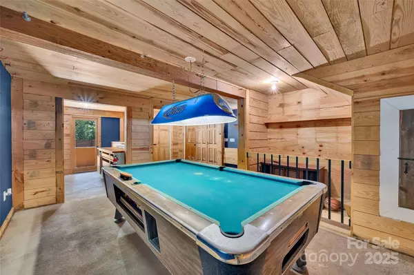 1111 E Park DR, Gastonia, NC 28054