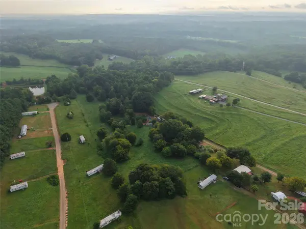 6656 Catfish DR, Sherrills Ford, NC 28673