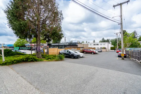 11901 89A Ave #612, Delta, BC V4C 3G8