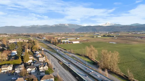 34869 Ackerman Ct, Abbotsford, BC V2S 8J9