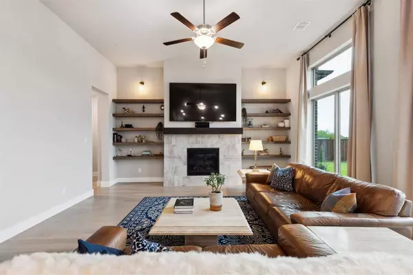 294 Auburn Hills Drive, Sunnyvale, TX 75182