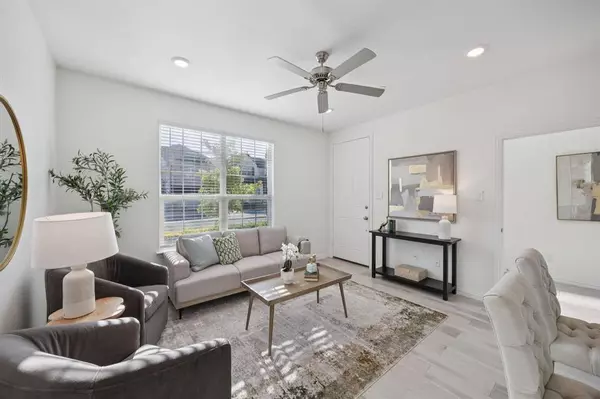 2004 Creekridge Drive, Lewisville, TX 75010