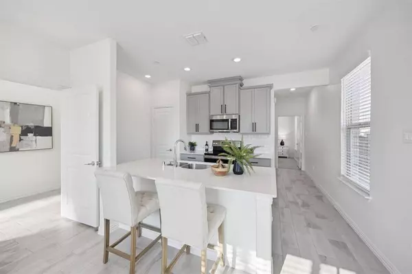 2004 Creekridge Drive, Lewisville, TX 75010