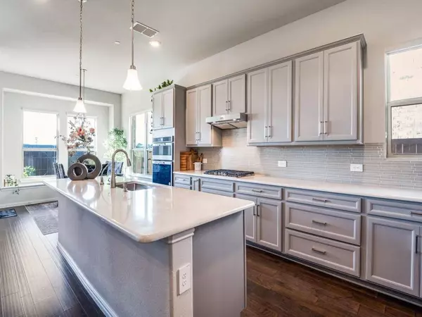 2112 Creekbluff Court, Lewisville, TX 75010