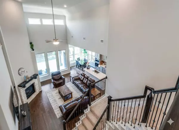 2112 Creekbluff Court, Lewisville, TX 75010