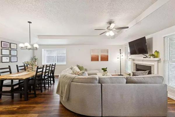 1019 Wayne Avenue, Duncanville, TX 75137