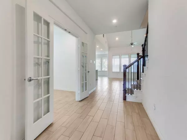 2122 Creekbluff Court, Lewisville, TX 75010