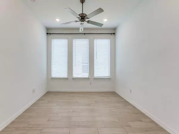 2122 Creekbluff Court, Lewisville, TX 75010