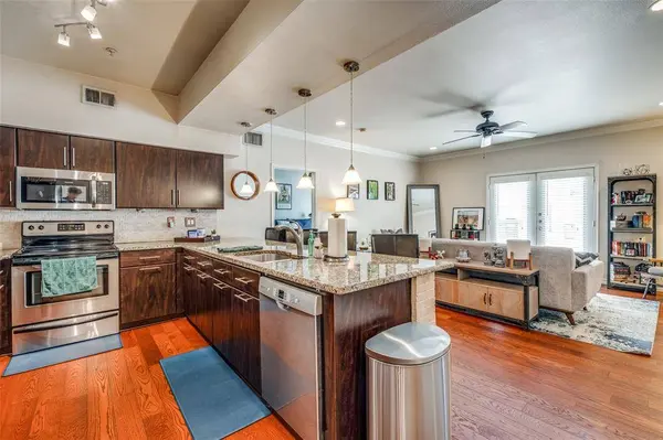 3102 Kings Road #3103, Dallas, TX 75219