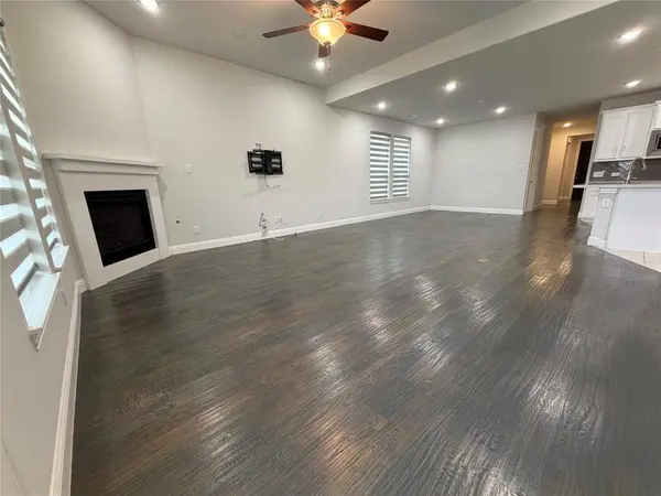 4721 Cash Drive, Carrollton, TX 75010