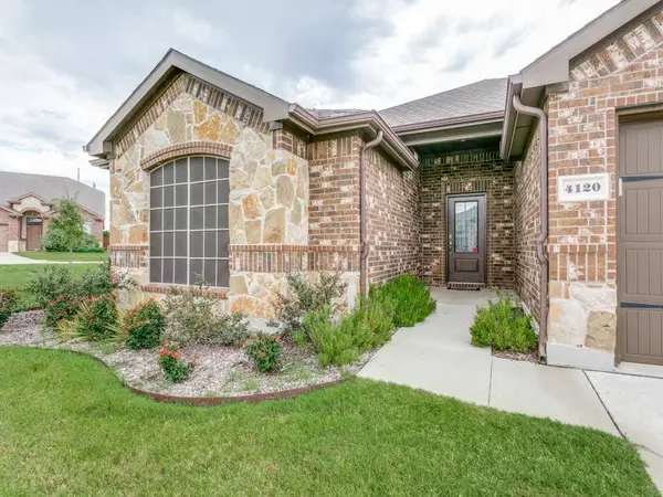 4120 Spur Trail Drive, Denton, TX 76208